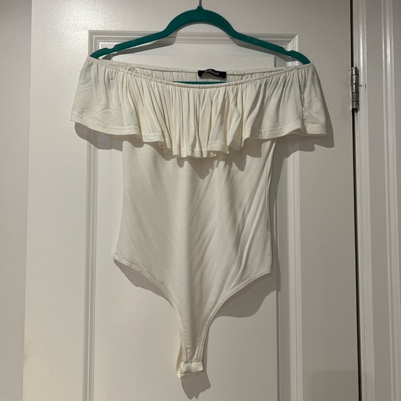 Off the Shoulder Bodysuit - Picture 1 of 2